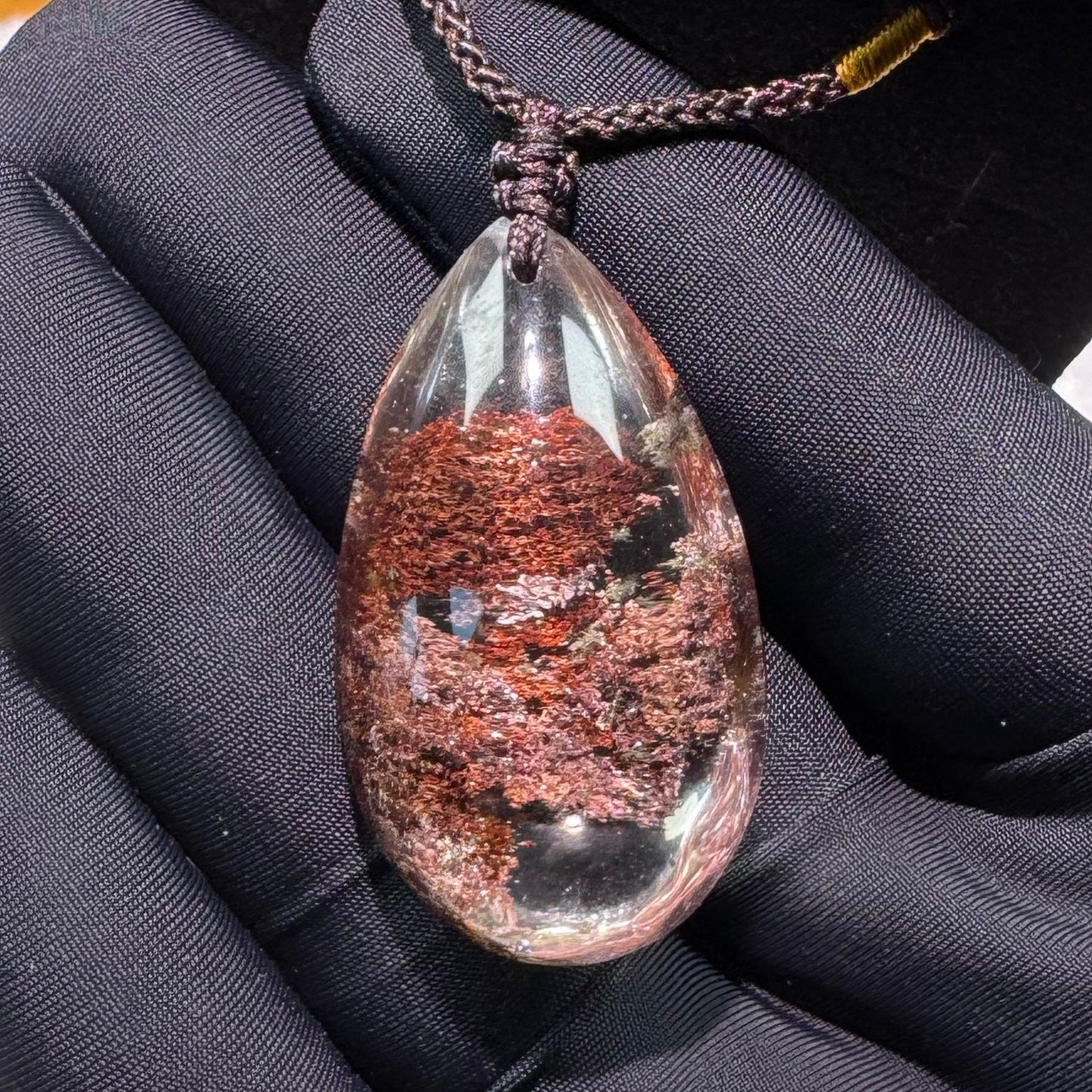 CRYSTAL NECKLACE-red phantom quartz/100% natural crystal
