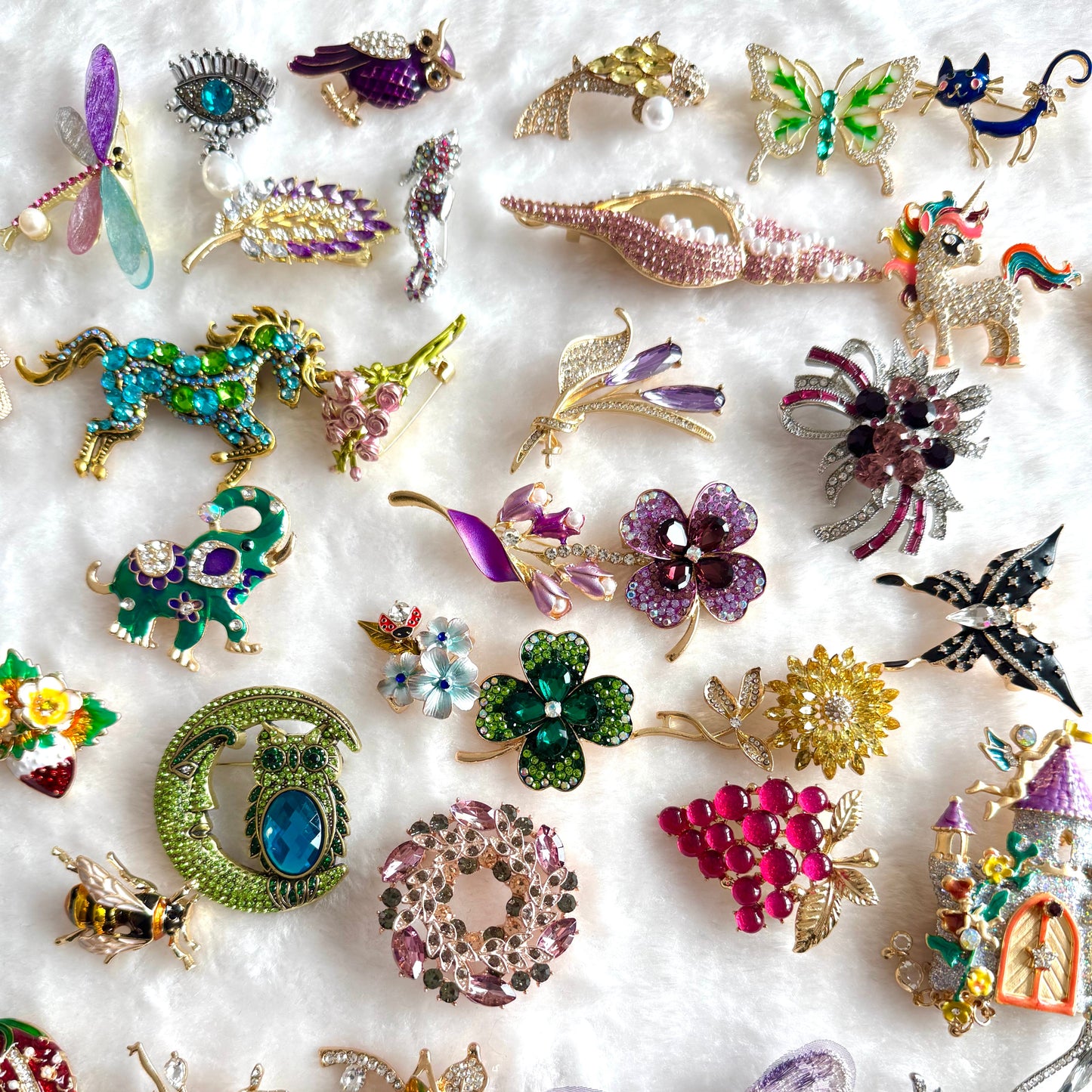 $3 Each – High-Quality Rings/earings/brooches | Pick Any in the Live Stream!